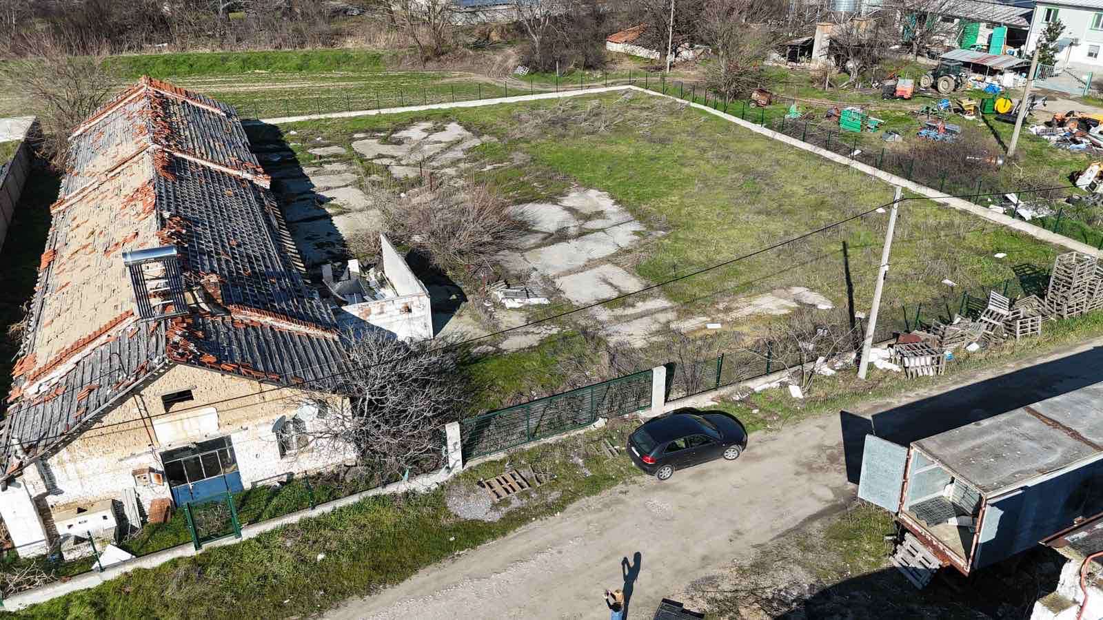 индустриален парцел Трилистник